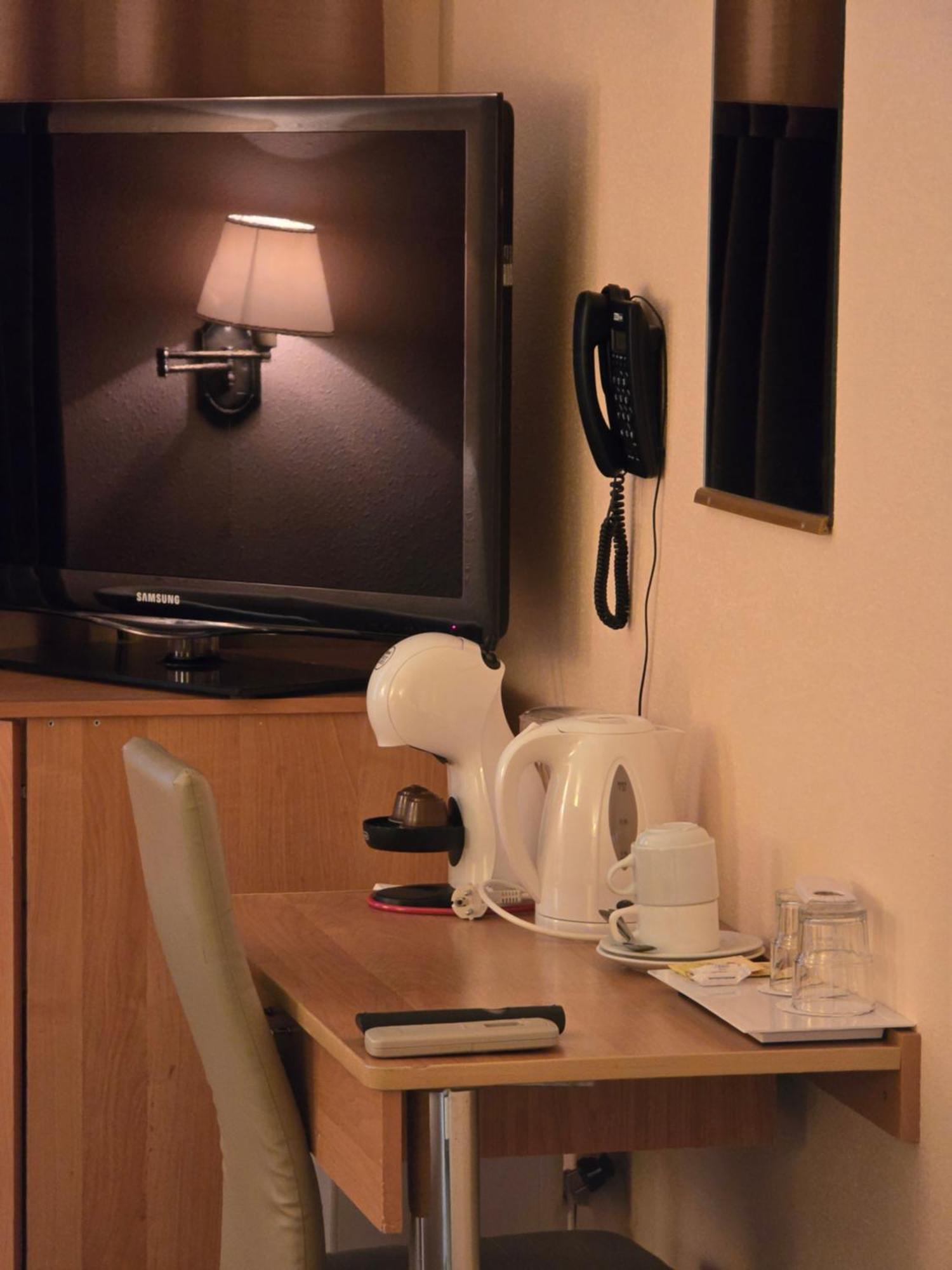 Hotel Yes Нарва-Йыэсуу Экстерьер фото