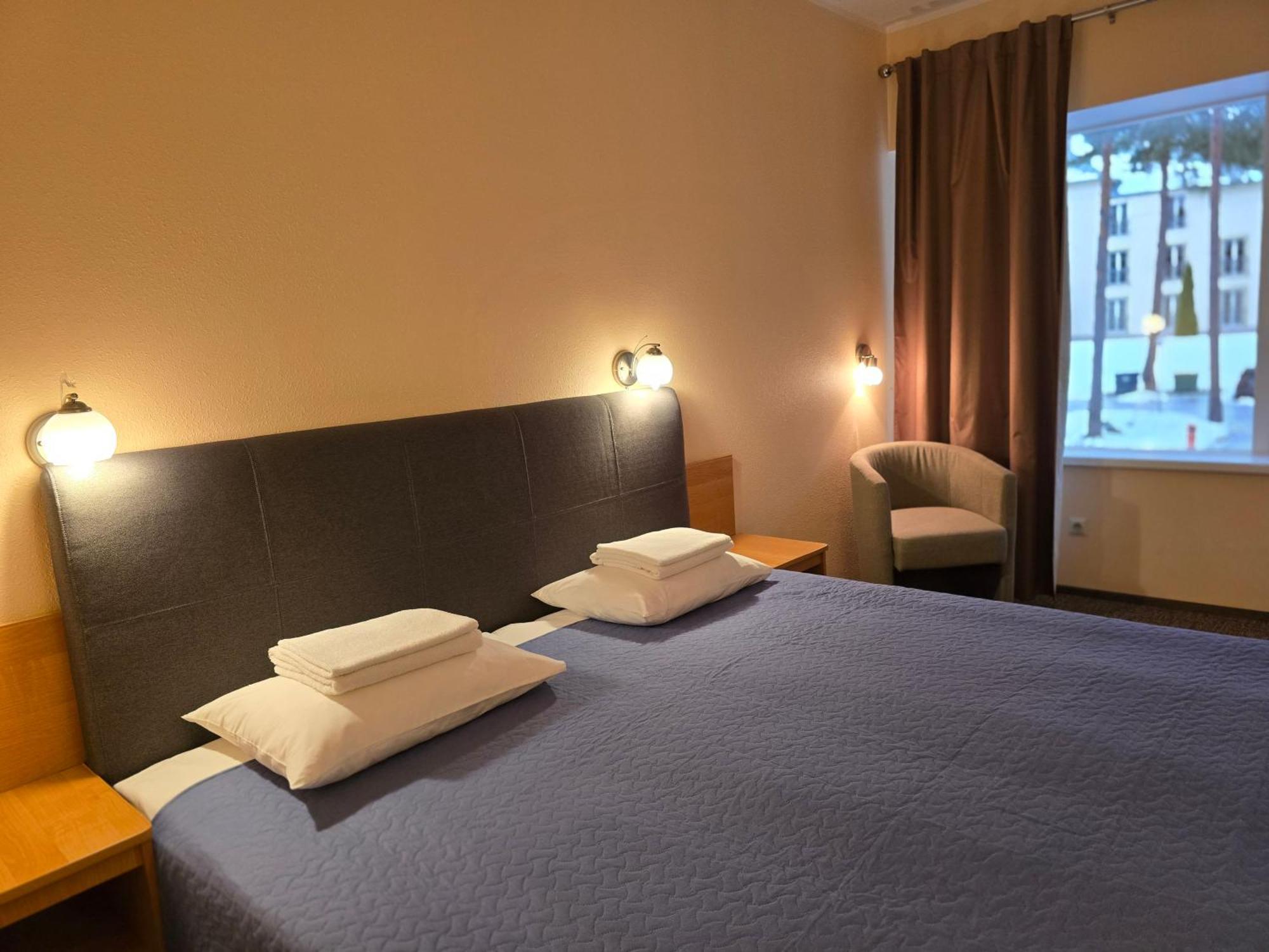 Hotel Yes Нарва-Йыэсуу Экстерьер фото
